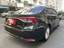 摸門解鎖 恆溫空調 免鑰匙啟動 ACC跟車 盲點偵測 Car Play 車道維持  第20張縮圖