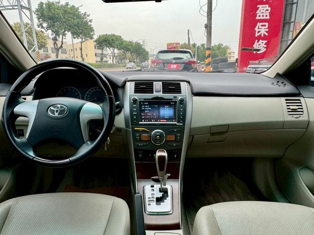 定速 衛星導航 倒車影像 倒車雷達 低里程 跑少 車況佳 車漂亮 無待修 省油省稅金 趕緊來店賞車  第7張相片