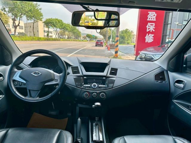 精緻版 定速 倒車顯影 光感應頭燈 電動後視鏡 後視鏡方向指示燈 USB插槽 車漂亮@趕緊來店賞車  第7張相片