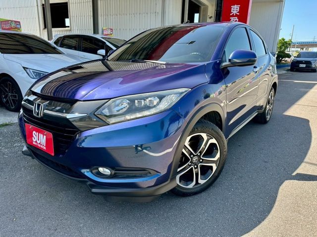 S版  IKEY 定速 衛星導航 倒車顯影 換檔撥片 藍芽 恆溫 LED日形燈頭燈尾燈  車漂亮!!趕緊來店賞車  第1張相片