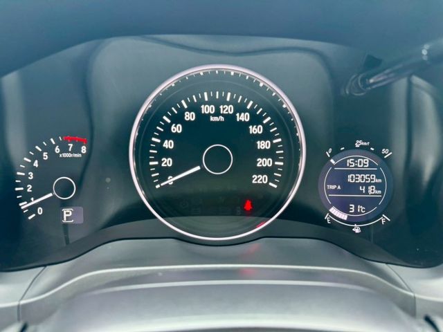 小休旅 VTi-S版 LED日行燈尾燈 Ikey 摸門 定速 快撥 倒車顯影 衛星導航 安卓機 車漂亮!趕緊來店賞車!  第6張相片