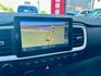 GLC版配備滿~LED頭燈日行燈尾燈 盲點 Qi無線充電 IKEY AppleCarPlay  車漂亮 趕緊來店賞車  第18張縮圖