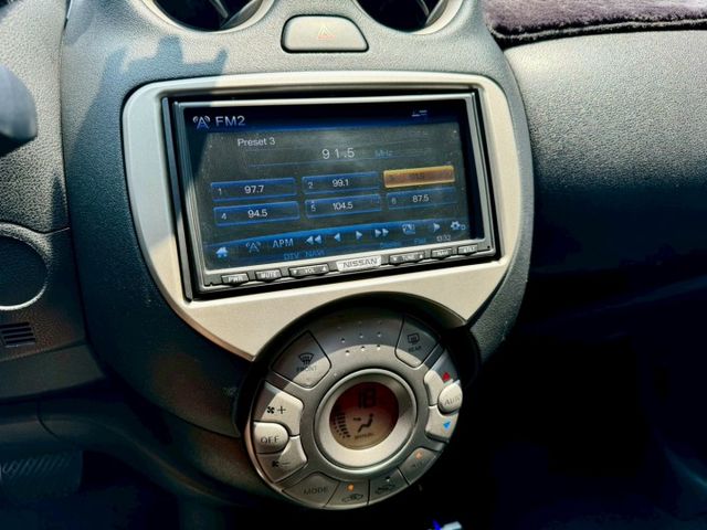 低里程 都車庫 家庭用車 載小朋友 跑市區 買菜停車都方便 好開省油 代步 開遠途也不是問題~內外乾淨 CP值高別錯過!  第10張相片