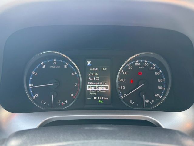 尊爵版 ACC跟車 AEB自動煞停 車道偏離 LED頭尾燈 電動椅 IKEY摸門 抬頭顯 CARPLAY配備滿!車況讚  第6張相片