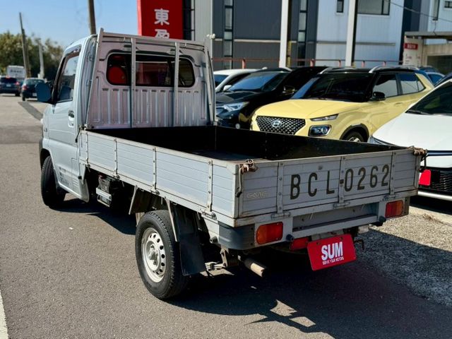 跑少!菱利A190 手牌 車況好 好開 好載又實用 貨載滿滿荷包裝更滿～ 外內如新 車美不用介紹太多 趕緊預約來店賞車～  第3張相片