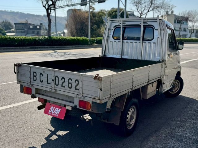 跑少!菱利A190 手牌 車況好 好開 好載又實用 貨載滿滿荷包裝更滿～ 外內如新 車美不用介紹太多 趕緊預約來店賞車～  第4張相片