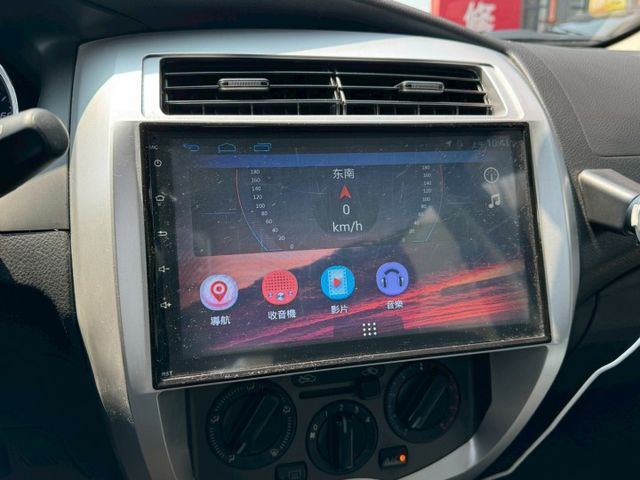 代步 省油好顧 無待修 空間大 外觀漂亮 內裝乾淨 車況好 別錯過 趕緊預約來店賞車！  第10張相片