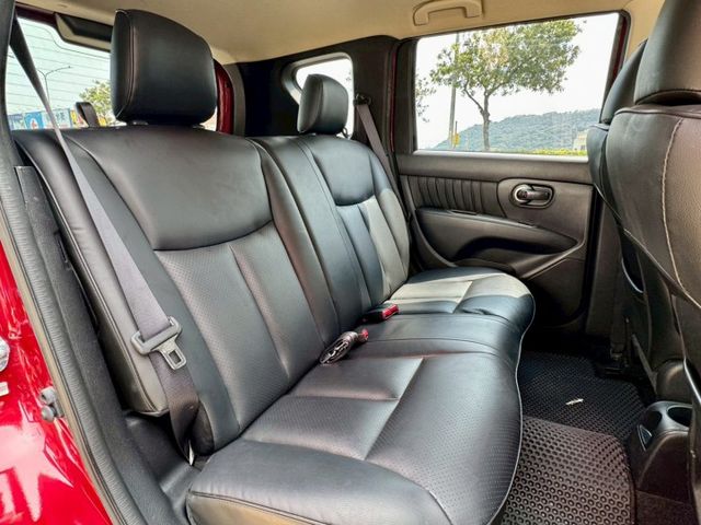 代步 省油好顧 無待修 空間大 外觀漂亮 內裝乾淨 車況好 別錯過 趕緊預約來店賞車！  第15張相片