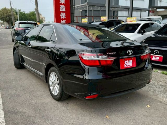 豪華版 LED日行燈 HID頭燈 IKEY摸門 定速 雙區恆溫 藍芽 倒車顯影 胎壓偵測器 倒車雷達 車況漂亮 舒適好開  第4張相片