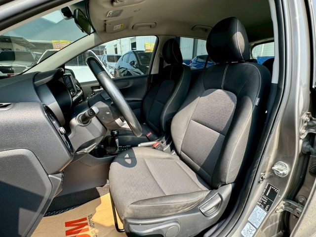 好開 好停車 省油又好顧冷氣冷！ 適合新手代步～ 長途遠途都不是問題 上班族或剛出社會想買台車開 這台保證適合～  第14張相片