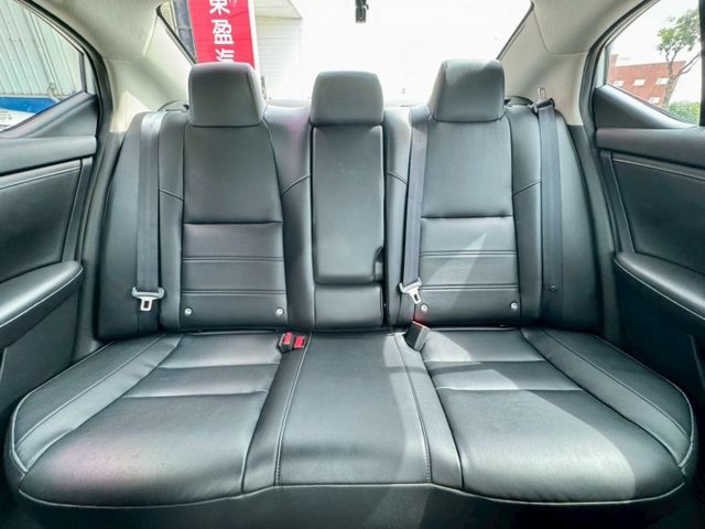 尊爵智駕版 JBL音響 ACC AEB 盲點 車道偏離 360環景 IKEY摸門 Carplay 原廠保養 車美別錯過！  第8張相片
