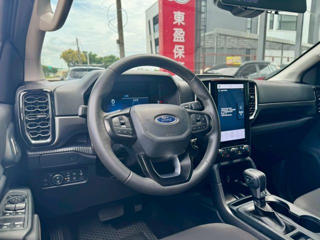 XLT版 原廠保養 SMARTTOP高蓋 車況好 外內如新 ACC 盲點 車道偏離 4輪傳動 斜坡輔助 Carplay  第5張相片