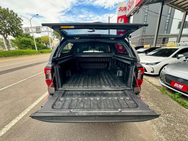 XLT版 原廠保養 SMARTTOP高蓋 車況好 外內如新 ACC 盲點 車道偏離 4輪傳動 斜坡輔助 Carplay  第9張相片
