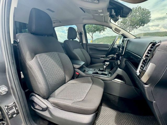 XLT版 原廠保養 SMARTTOP高蓋 車況好 外內如新 ACC 盲點 車道偏離 4輪傳動 斜坡輔助 Carplay  第18張相片
