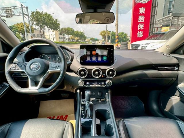尊爵版 ACC AEB 盲點 車道偏離 360環景 IKEY摸門 Carplay 雙區恆溫 車況美氣氛佳 錯過就沒囉~  第7張相片
