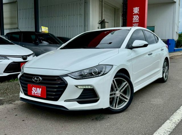 204匹 SPORT版 車穩加速快 超車輕鬆 IKEY摸門 定速 倒車顯影  4條全新胎 車況漂亮 實車更美~ 別錯過!  第1張相片