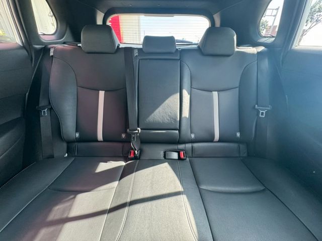 GR SPORT 低里程 原廠保養 360環景 盲點 IKEY摸門 Carplay ACC AEB 車道偏離 GR套件  第8張相片