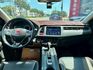 S版 僅跑3萬~ 車美氣氛佳 空間大小休旅沒對手~ Carplay 倒車顯影 定速 IKEY摸門 LED頭尾燈 別錯過!  第7張縮圖