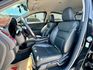S版 僅跑3萬~ 車美氣氛佳 空間大小休旅沒對手~ Carplay 倒車顯影 定速 IKEY摸門 LED頭尾燈 別錯過!  第16張縮圖
