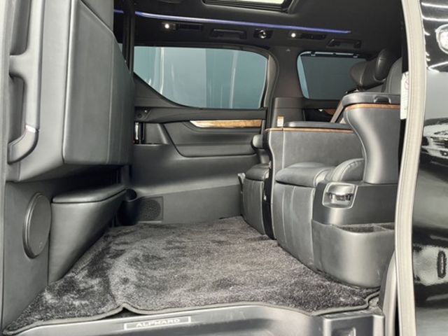 TOYOTA豐田 ALPHARD  第8張相片
