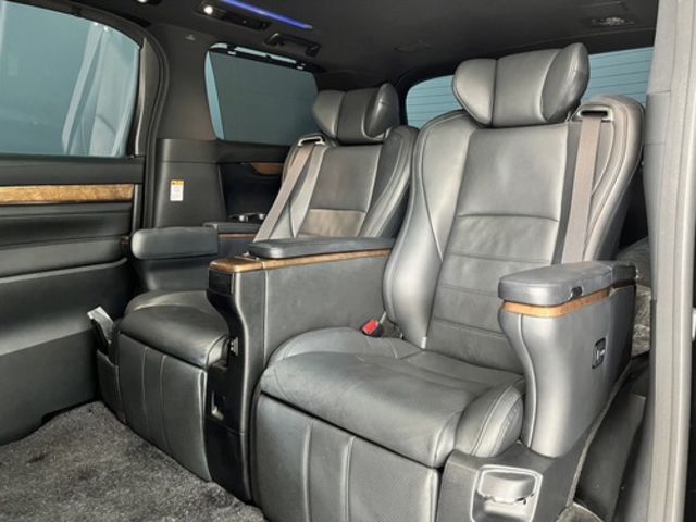 TOYOTA豐田 ALPHARD  第9張相片