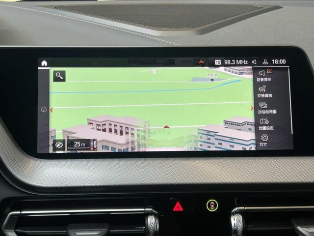 全新車/原鈑件/已認證/總代理/XDRIVE四輪傳動/免鑰/感應式尾門/抬顯/換檔撥片/黑色頂棚/DAKOTA真皮座椅  第14張相片