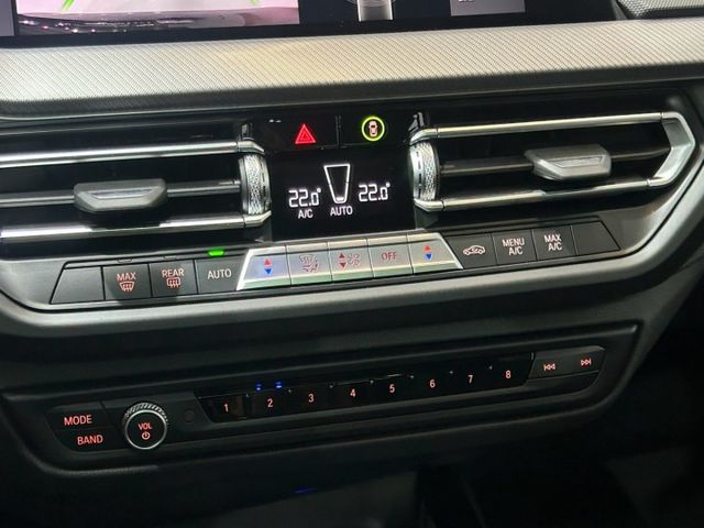 全新車/原鈑件/已認證/總代理/XDRIVE四輪傳動/免鑰/感應式尾門/抬顯/換檔撥片/黑色頂棚/DAKOTA真皮座椅  第15張相片