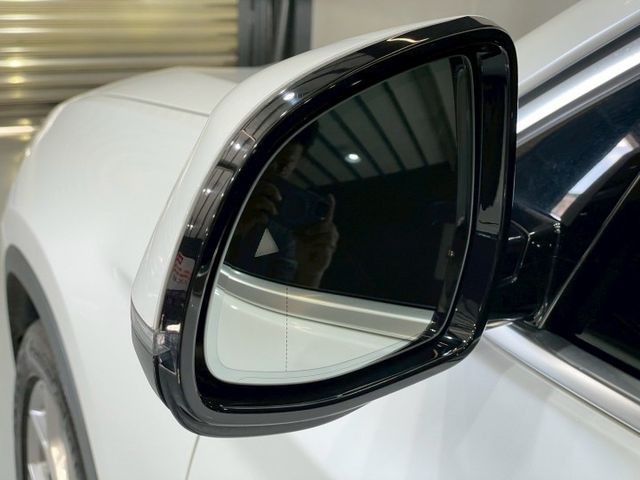 X4 xDrive20i 運動版/總代理/剛做完大保養/5AT駕駛輔助/IKey免鑰/360環景/電尾門  第8張相片