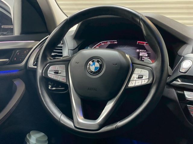 X4 xDrive20i 運動版/總代理/剛做完大保養/5AT駕駛輔助/IKey免鑰/360環景/電尾門  第12張相片