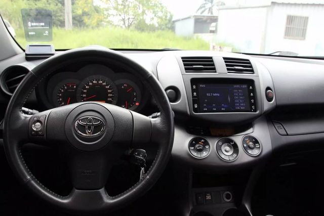 RAV4  第6張相片