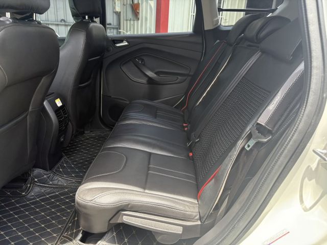 KUGA  第4張相片