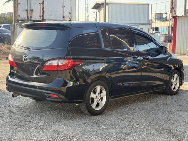 實車在店 七人座大空間 恆溫 安卓機 倒車顯影  第7張相片