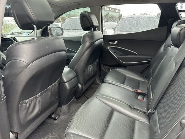 小改款 柴油 渦輪 電動椅 全景天窗 I KEY  第4張相片