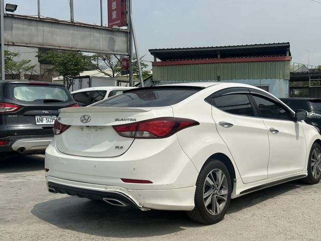 小改款 頂級 天窗 I KEY 跑少 一手車  第2張相片