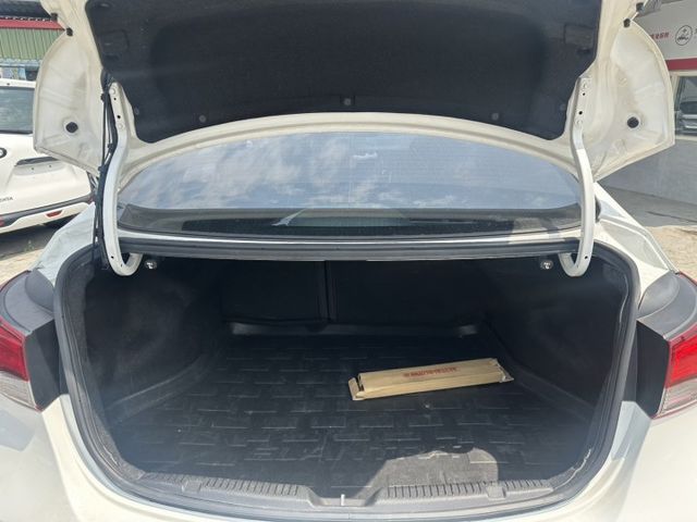 小改款 頂級 天窗 I KEY 跑少 一手車  第6張相片