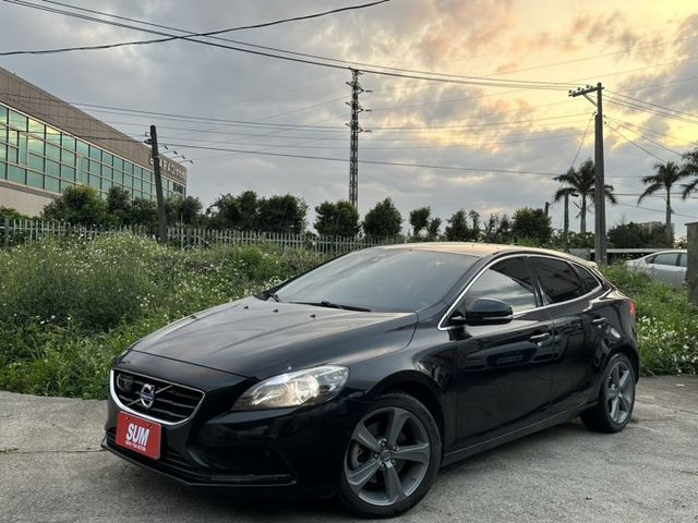 頂級 全景天窗 ACC I KEY 摸門 電動椅  第1張相片