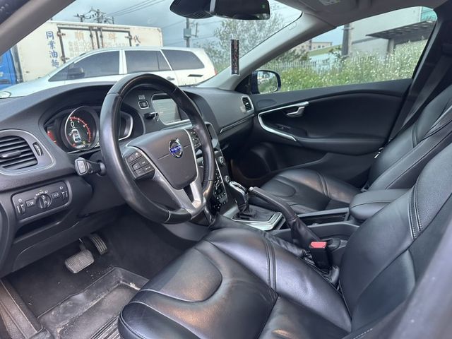 頂級 全景天窗 ACC I KEY 摸門 電動椅  第4張相片