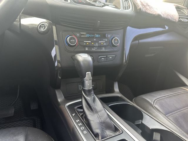 頂級 全景天窗 I KEY 摸門 電動尾門 ACC  第12張相片