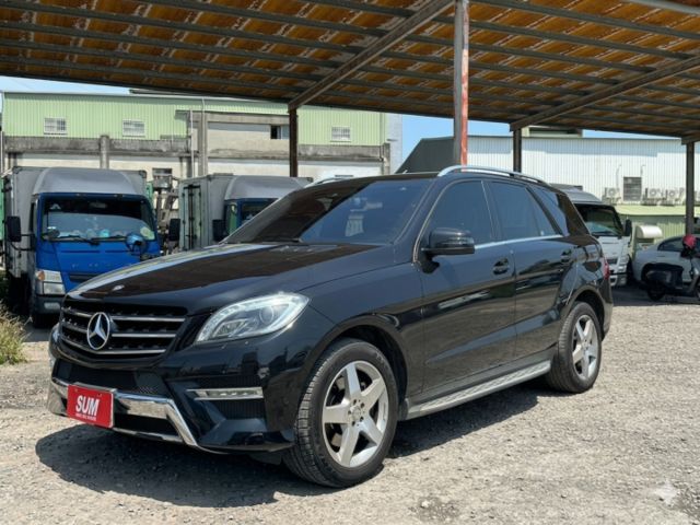 市場稀有 小改款柴油渦輪 電尾門 馬力240P 電動椅  第1張相片