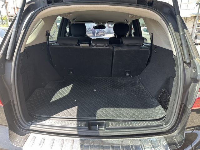 市場稀有 小改款柴油渦輪 電尾門 馬力240P 電動椅  第18張相片