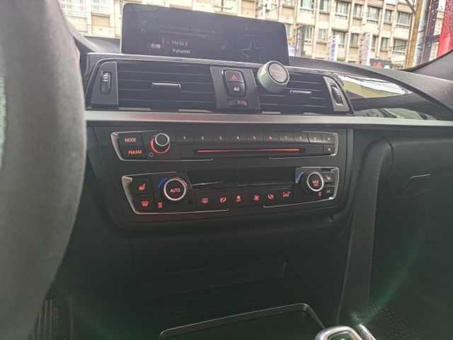 328i GT 潮車一台 配備滿滿 實跑10.7萬 (朋友託售)  第9張相片