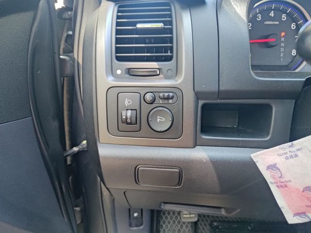 2011 CRV 2.4  第12張相片