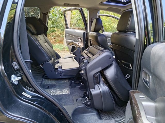 2012 2.4 頂規 台頭顯示器 盲點偵測 天窗  第11張相片