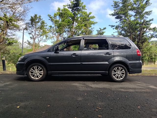 2013 2.4 5+2人座  實跑96000KM  第3張相片