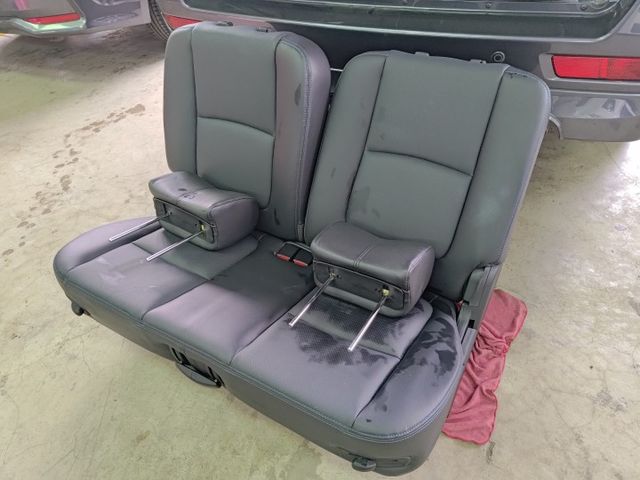 2013 2.4 5+2人座  實跑96000KM  第16張相片