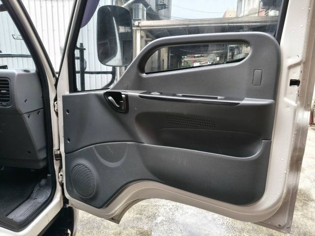 2019 HD35 3噸半 11尺 實跑 9萬 超低里程!  第11張相片