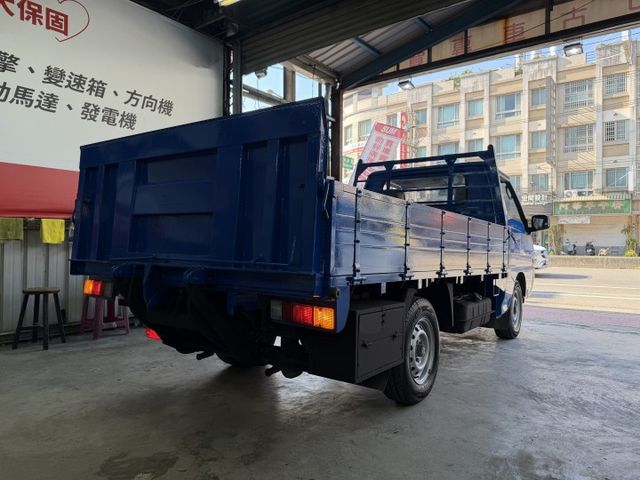 2018 手排得利卡 加裝升降尾門!  第4張相片