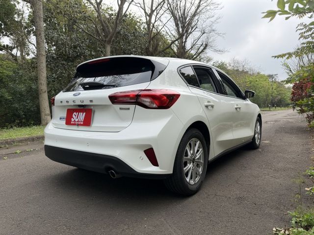 2025 FOCUS X 絕版品 ikey 跟車 盲點 LED頭燈 carplay 樣樣俱全  第5張相片