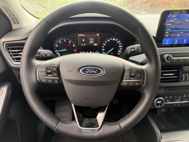 2025 FOCUS X 絕版品 ikey 跟車 盲點 LED頭燈 carplay 樣樣俱全  第11張相片
