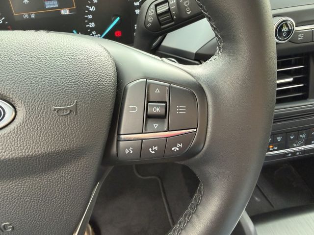 2025 FOCUS X 絕版品 ikey 跟車 盲點 LED頭燈 carplay 樣樣俱全  第13張相片